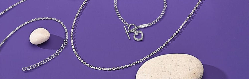 Tangle-Free Tips on How to Keep Your Necklace from Knotting
