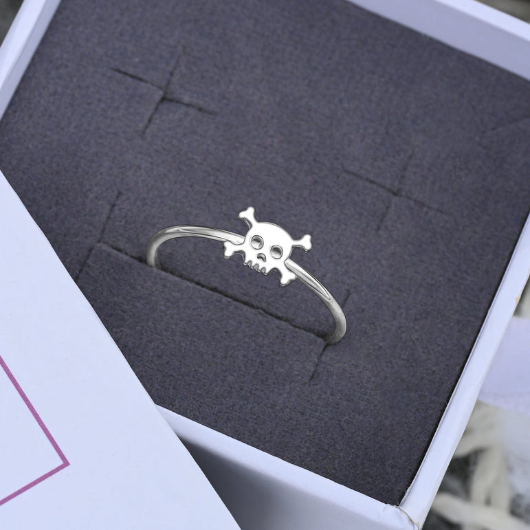 Sterling Silver Pirate Skull Ring Ring