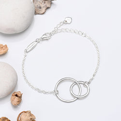 Minimalist Interlocking Circle Bracelet Sterling Silver Bracelets