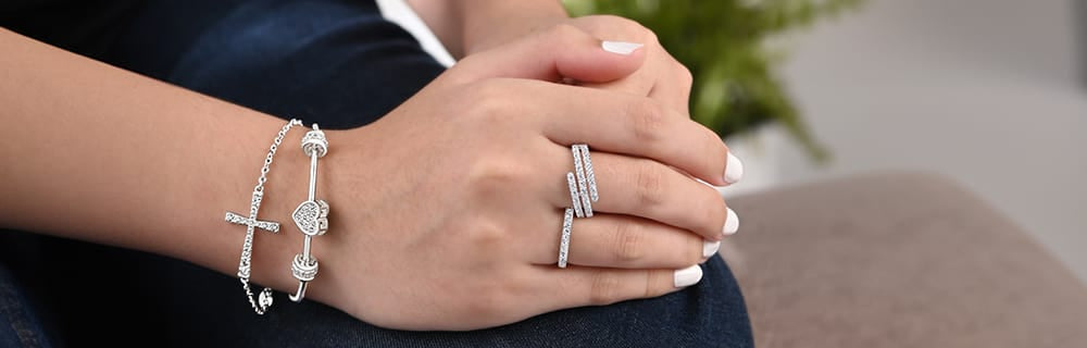 Layer to Empower: 5 Reasons to Layer Your Jewelry