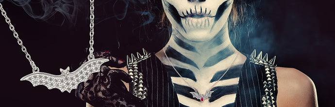 7 Spookily Elegant Halloween Necklaces For You